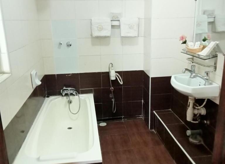 اتاق استاندارد, Hillcourt Resort And Spa