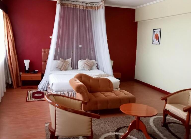 سوییت اجرایی, Hillcourt Resort And Spa