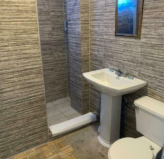 اتاق سه نفره سوپریور با چشم‌انداز دریا, Match Resort