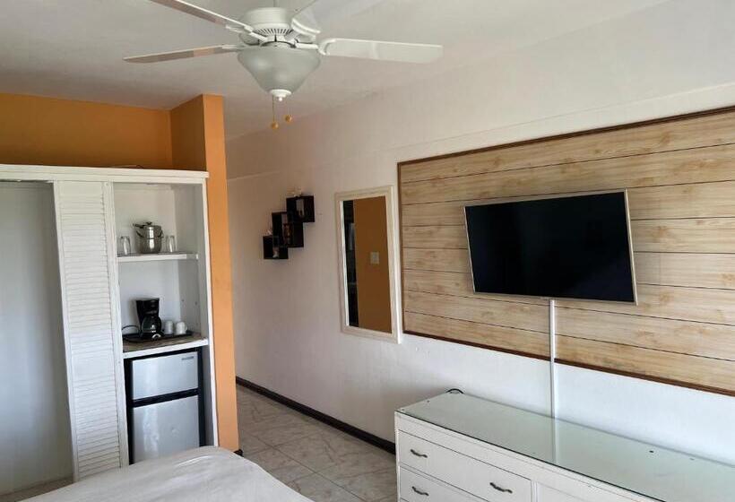 اتاق لوکس با تخت بزرگ, Match Resort