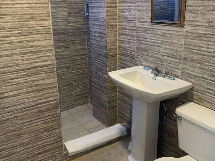 ویلای 2 خوابه, Match Resort