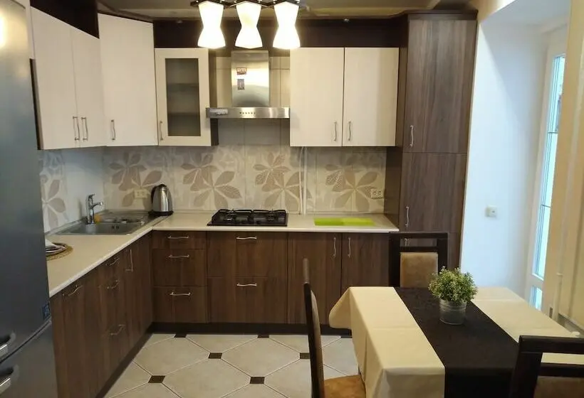Deluxe-huoneisto 1 Makuuhuone, Mini Hotel Euro