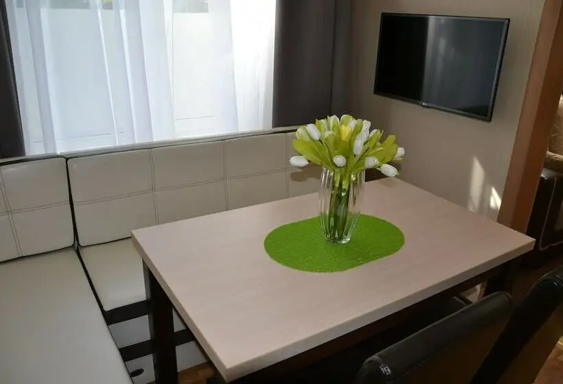 Huoneisto 1 Makuuhuone, Mini Hotel Euro