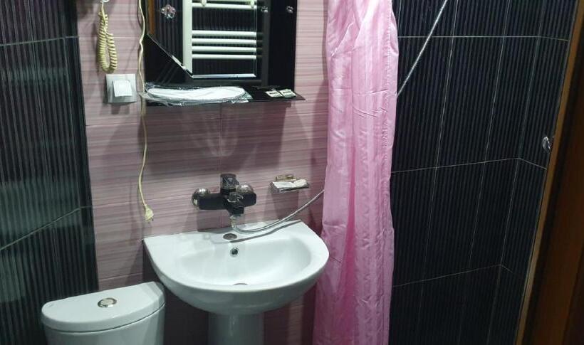 غرفة قياسية, Odzun