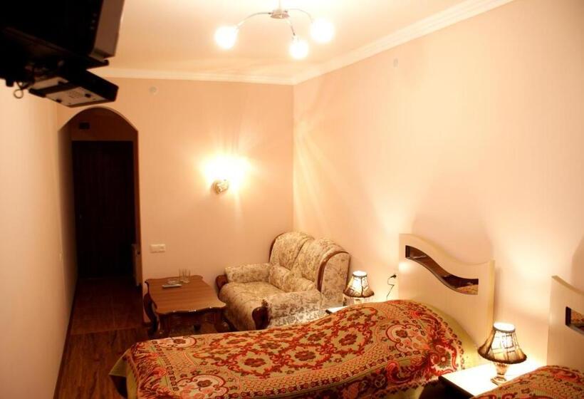 غرفة قياسية, Odzun