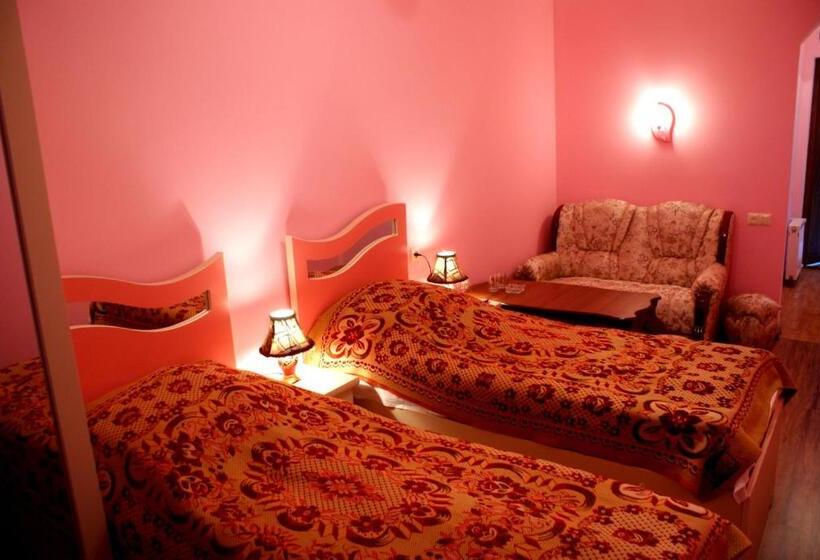 غرفة قياسية, Odzun