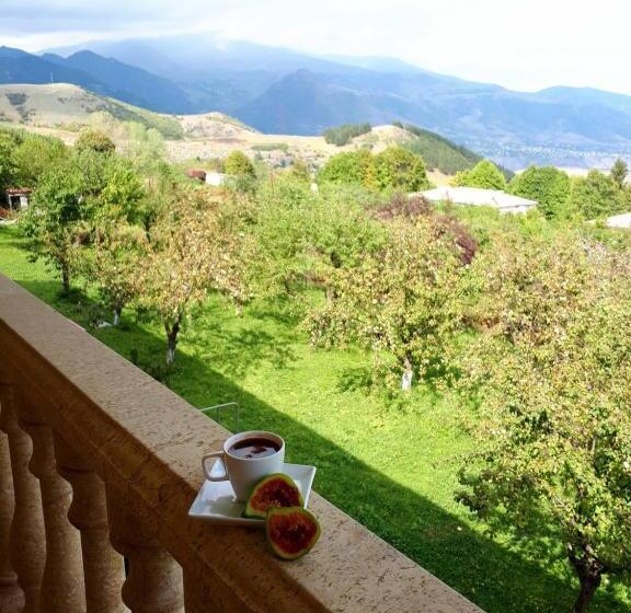 منزل غرفة نوم واحدة, Odzun