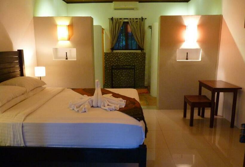 بنجلو سوبيريور, Raingsey Bungalow