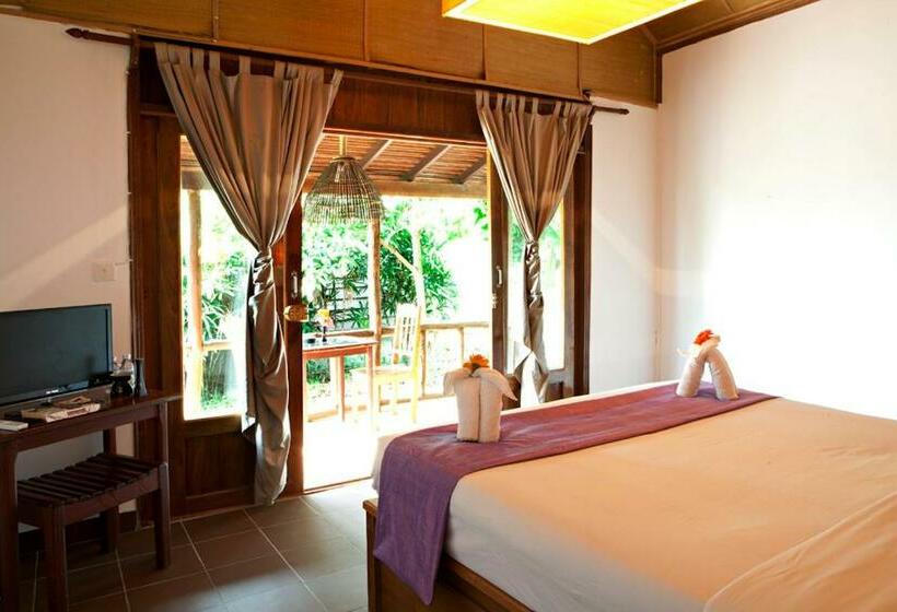 بنجلو سوبيريور, Raingsey Bungalow