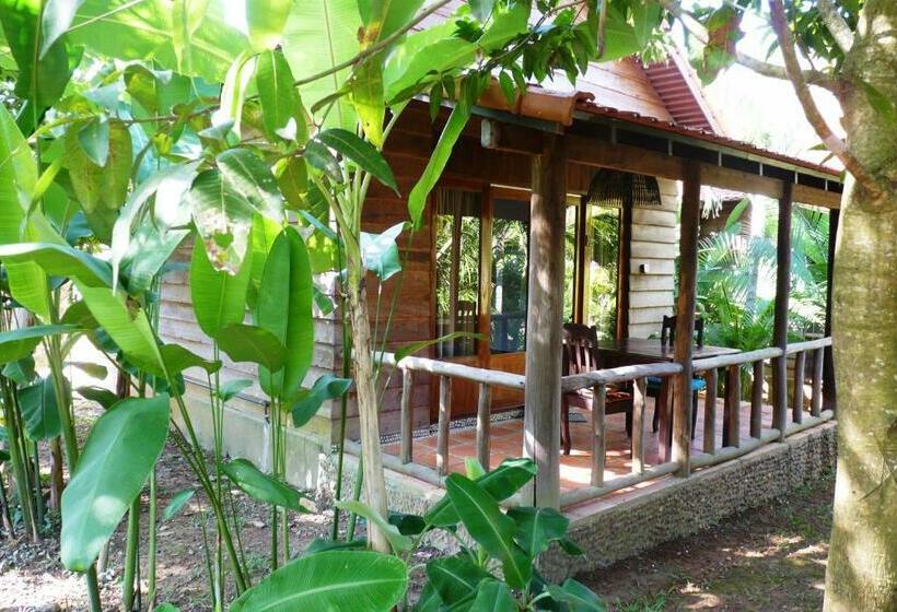 بنجلو عائلى, Raingsey Bungalow