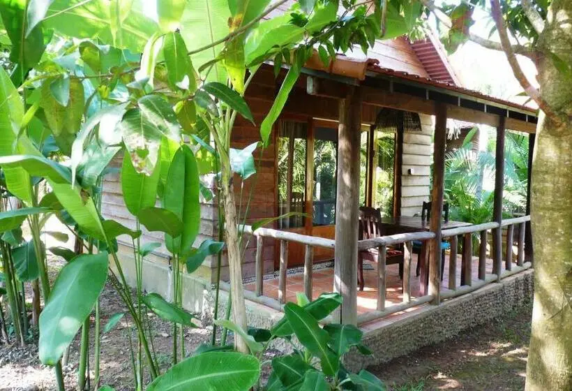 بنگله خانوادگی, Raingsey Bungalow