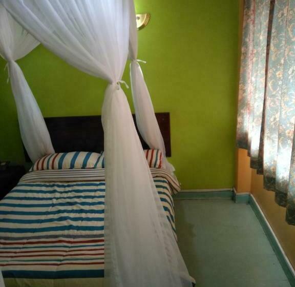 Standard Room, Southern Blue