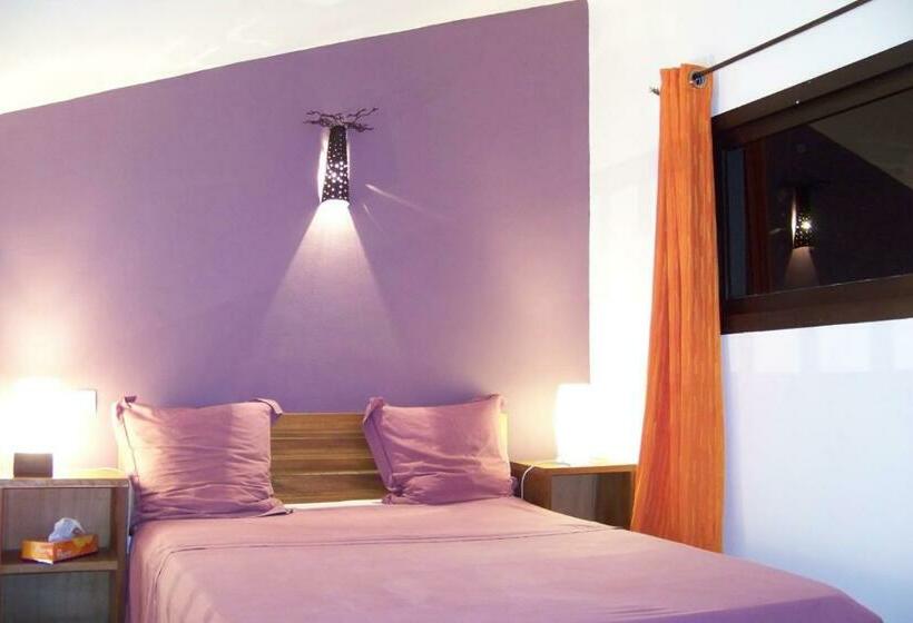 اتاق استاندارد با تخت بزرگ, Villa Anakao Abidjan