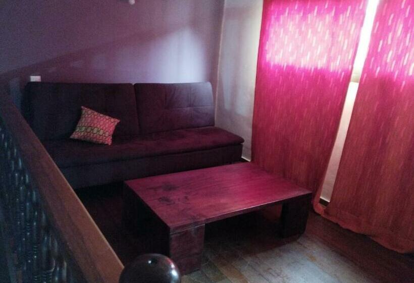 اتاق استاندارد با تخت بزرگ, Villa Anakao Abidjan