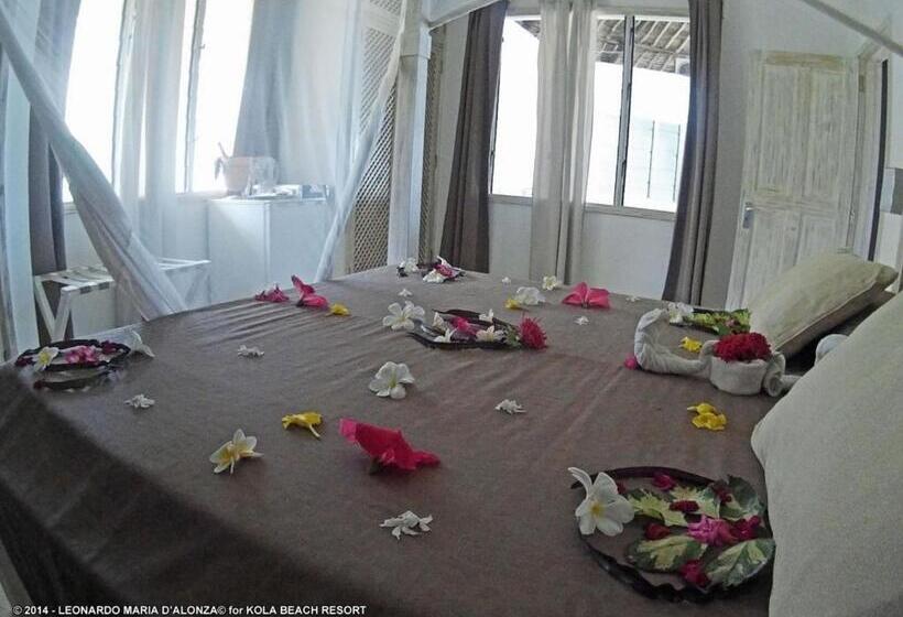 سوئیت با بالکن, Kola Beach Resort