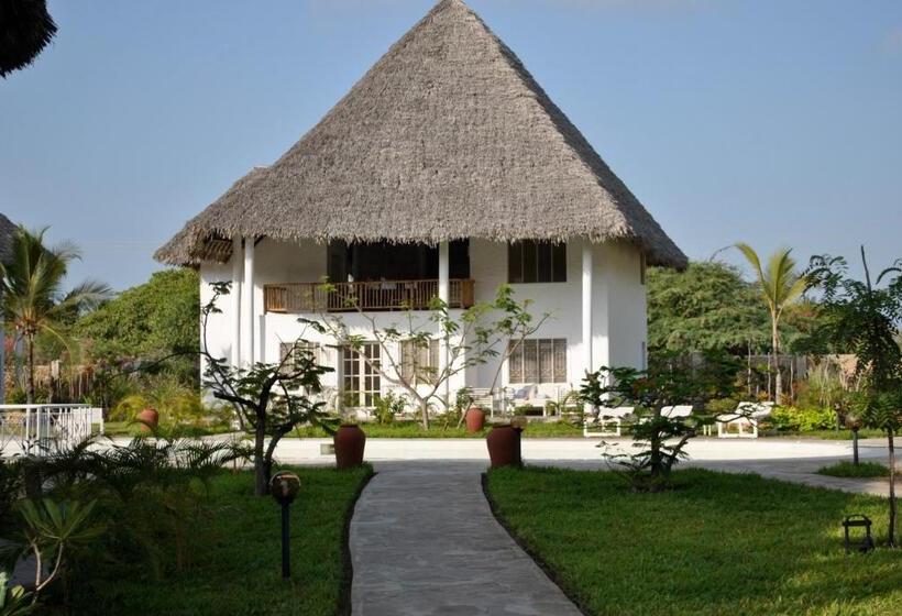 ویلای 3 خوابه, Kola Beach Resort