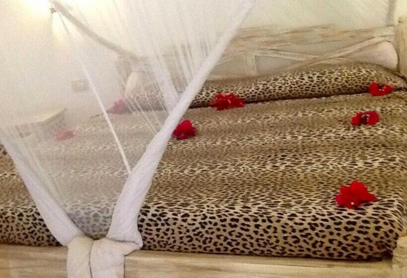 ویلای 3 خوابه, Kola Beach Resort