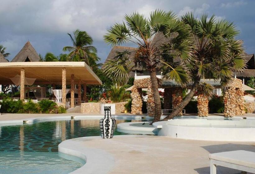 ویلای 3 خوابه, Kola Beach Resort