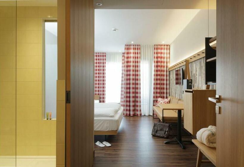 Номер Стандарт с Балконом, Mjus Resort & Thermal Park