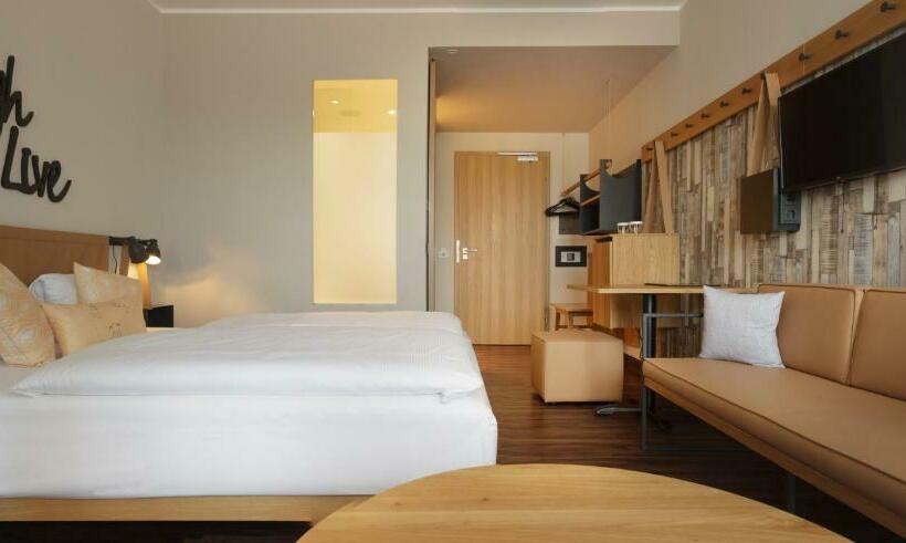 Номер Стандарт с Балконом, Mjus Resort & Thermal Park