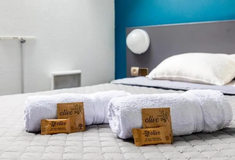 ４ベッドルームクラシックタイプ, Hôtel La Nonette Asterix, Cdg Airport & Paris Centre