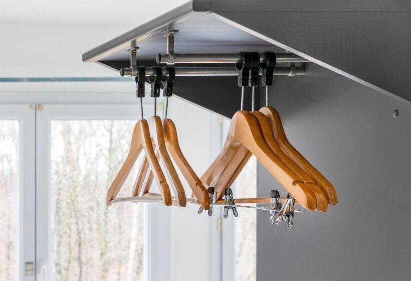 غرفة سوبيريور عائلية, Hôtel La Nonette Asterix, Cdg Airport & Paris Centre