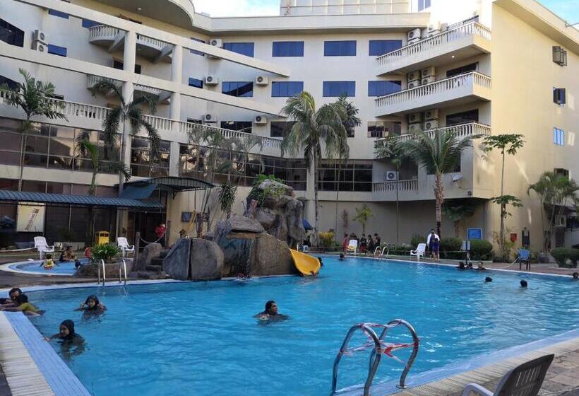 带3个卧室的公寓, Pangkor Staycation Apartment