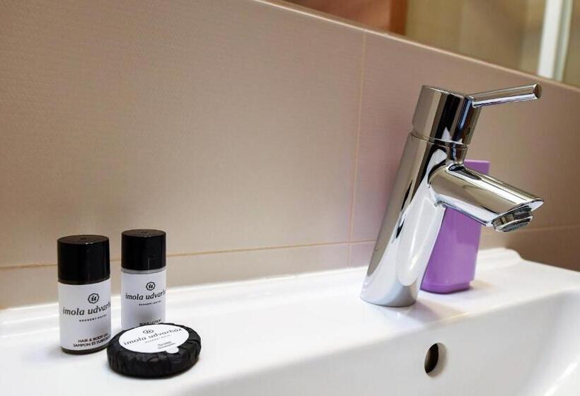 اتاق استاندارد, Imola Udvarház Dessert