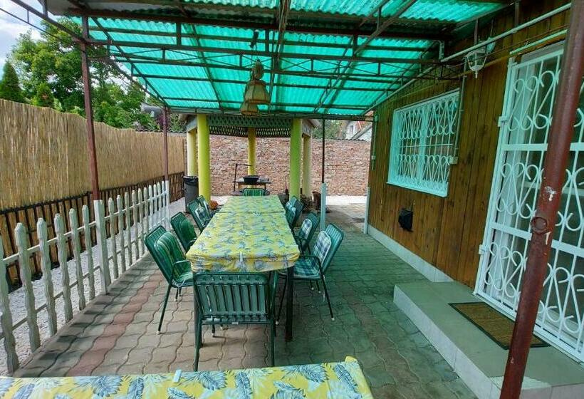 1ベッドルームアパートメント, Laci Magánszálláshely