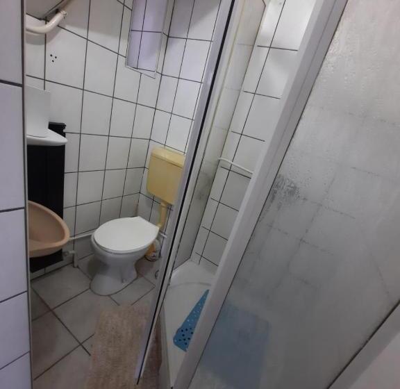 スタンダードルーム, Laci Magánszálláshely