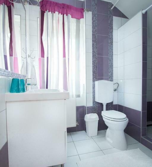 스탠다드 룸, Szivárvány Panzió