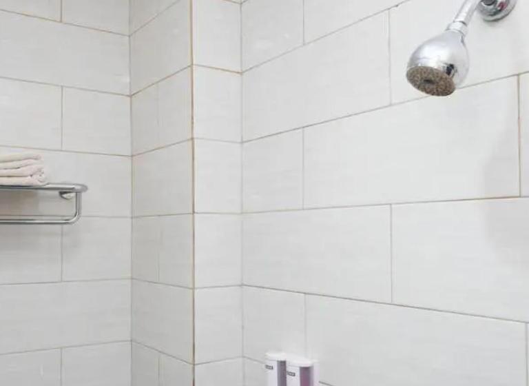 디럭스 룸, Capital Hotel Makassar