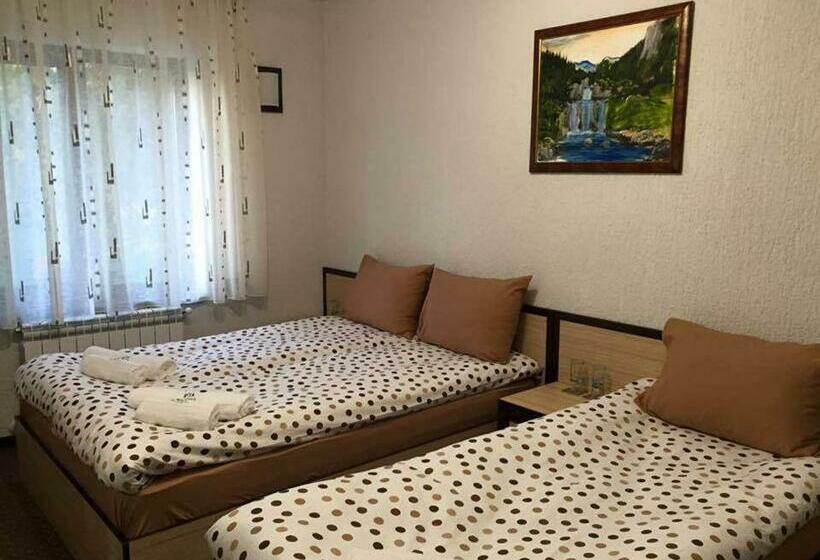 标准三人间, Family Hotel Ginger