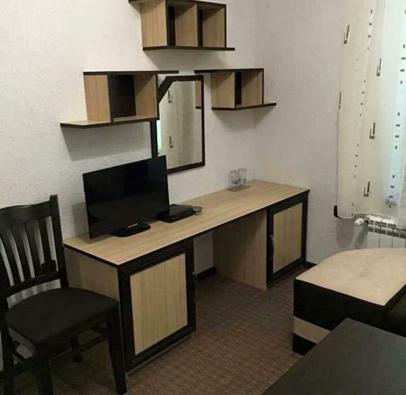 스위트, Family Hotel Ginger