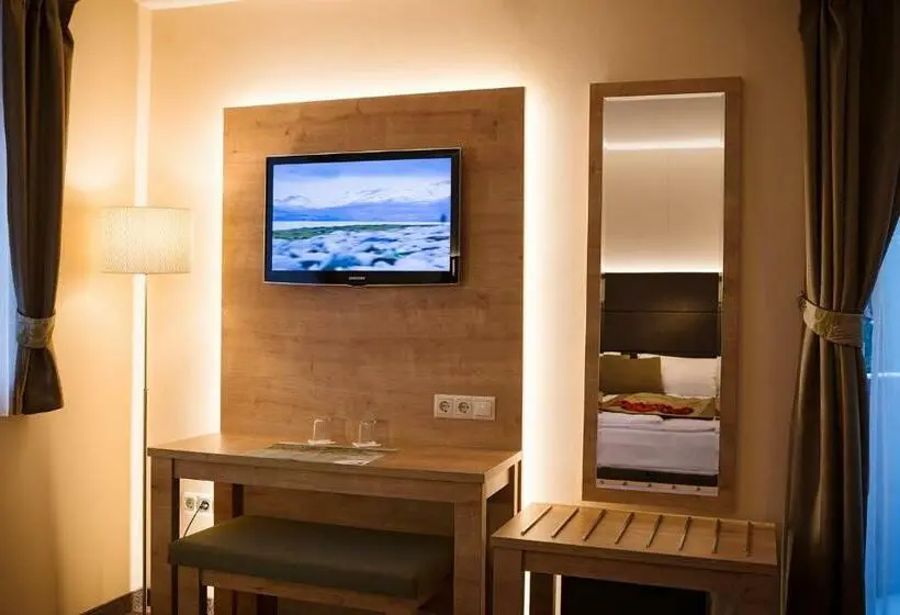 ベーシックルーム, Honti Wellness és Konferencia Szálloda