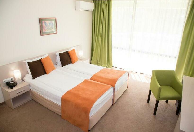 Номер Стандарт, Clinic Dr. Gechevi