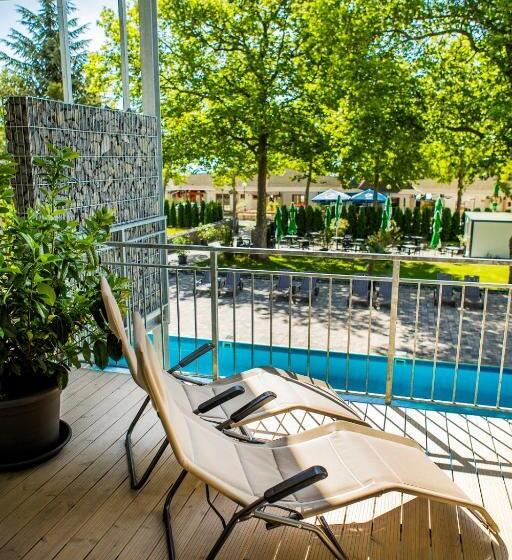 디럭스 스위트, Csopak Resort & Lake