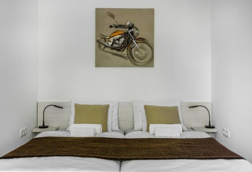 디럭스 스위트, Csopak Resort & Lake