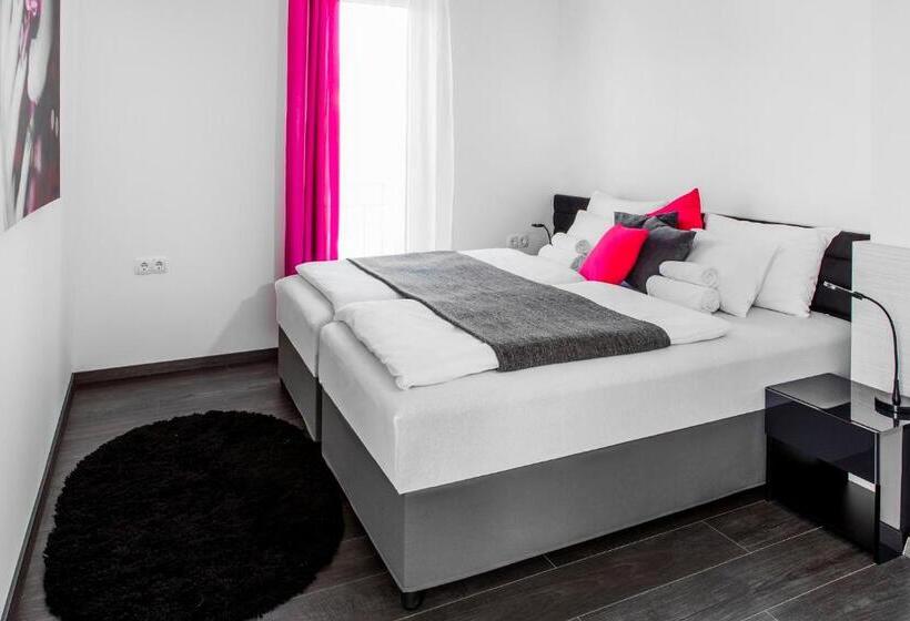 디럭스 스위트, Csopak Resort & Lake