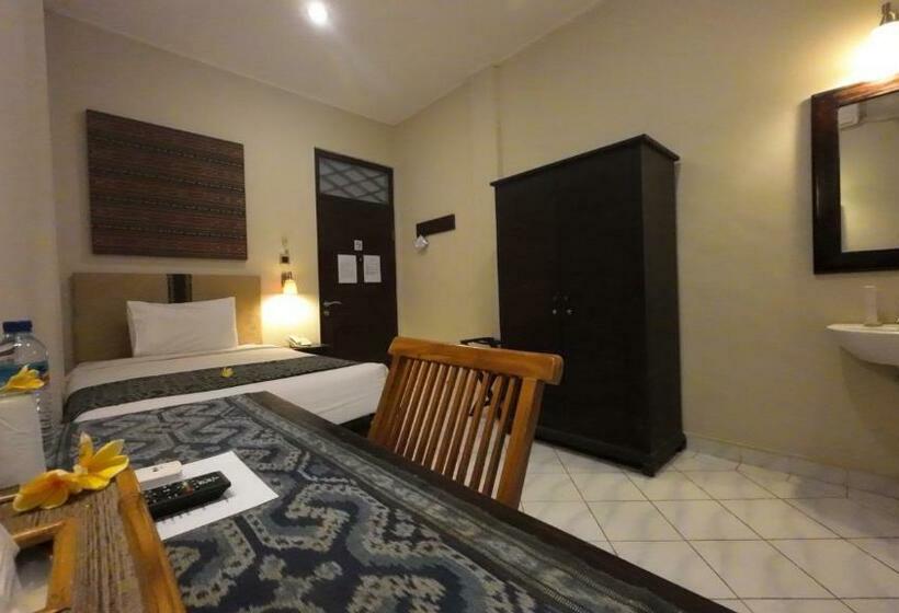 이코노미 싱글 룸, Samawa Transit