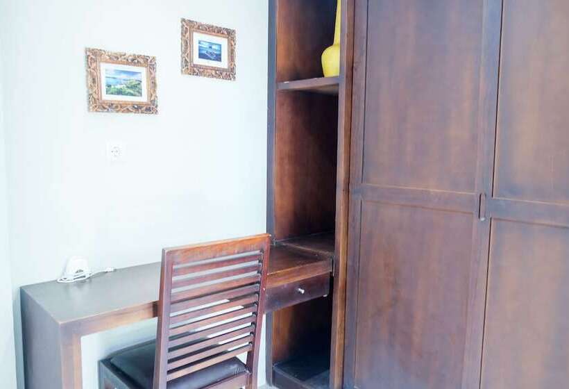 ویلای 2 خوابه, Villa Bau Nyale