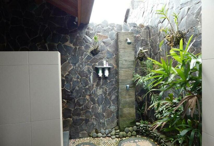 디럭스 룸, Villa Dua Bintang