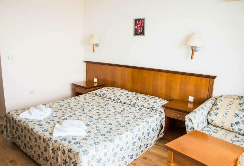 스탠다드 발코니 룸, Yo