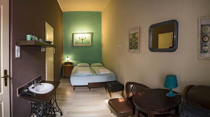 Номер Стандарт, Santico Art Hotel And Hostel