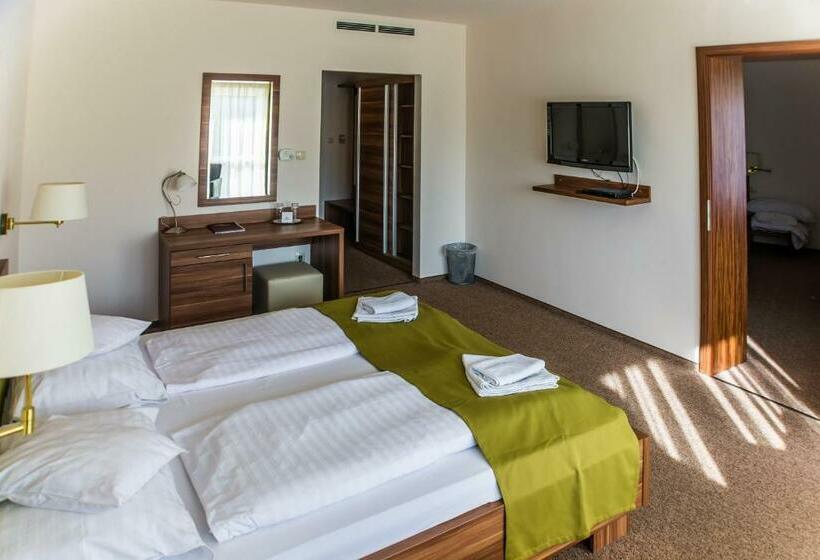 패밀리 룸, Simbad Hotel & Bar Superior