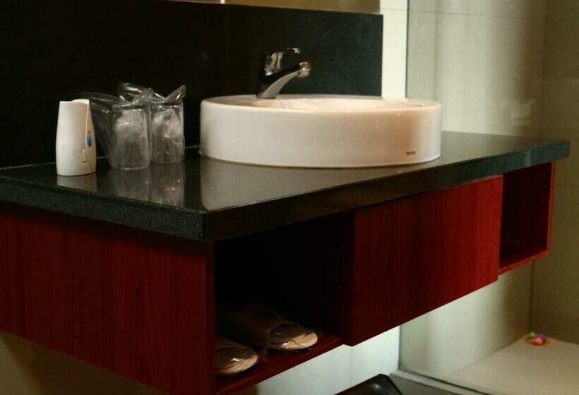 Deluxe Room, Watu Dodol Hotel & Restaurant