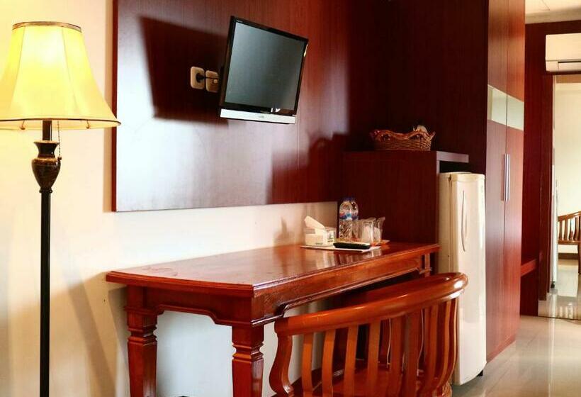 Deluxe Room, Watu Dodol Hotel & Restaurant