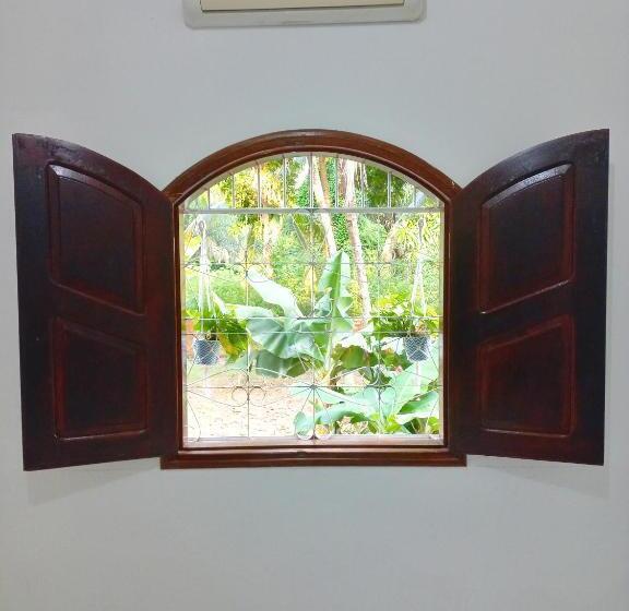 اتاق استاندارد, Aquiri Hostel