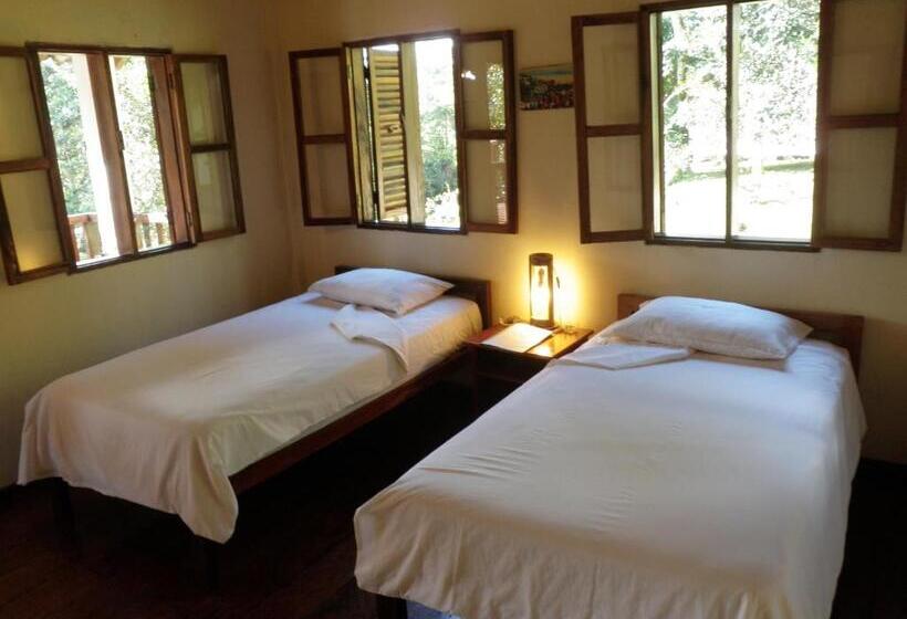 اتاق استاندارد, Jungle Lodge El Jardin Aleman