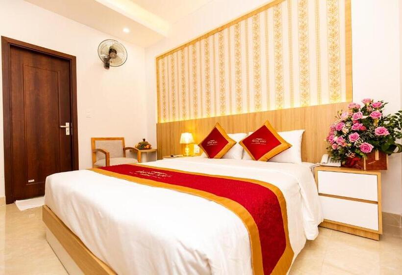 اتاق استاندارد, Trung Kiên